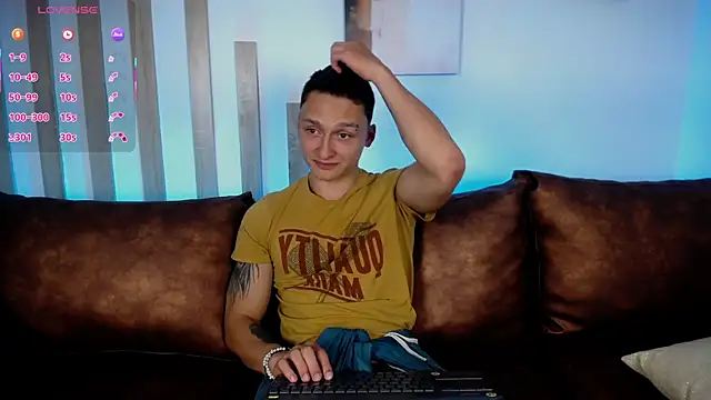 DIEGO JONES online show from June 3, 2026, 1:03 pm