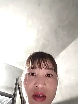 Lilinn  online show from March 10, 2026, 11:21 pm