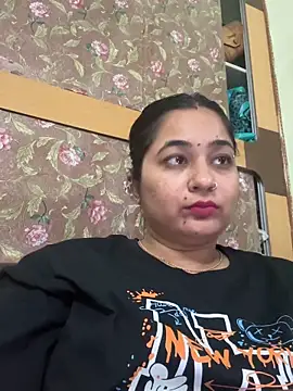 Snapshot of Trisha-rani chatting on February 28, 2026, 7:26 pm Trisha-rani online show from February 28, 2026, 7:26 pm