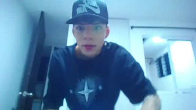 Snapshot of ANTONY_____555 chatting on February 28, 2026, 9:43 am ANTONY 555 online show from February 28, 2026, 9:43 am