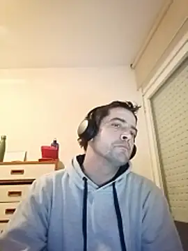 danyelC2 online show from April 3, 2026, 11:25 pm