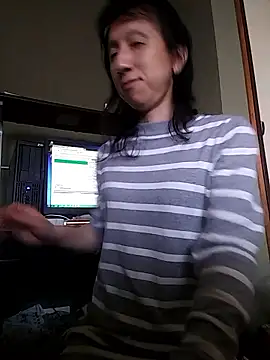 mako7612 online show from May 7, 2026, 7:25 am