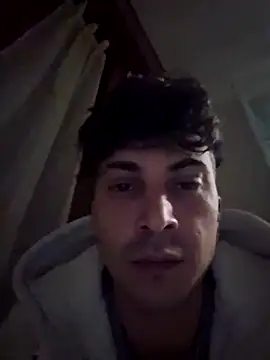 Andreakkkk online show from April 3, 2026, 11:47 pm