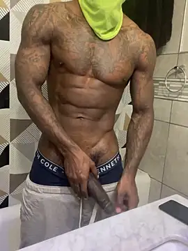 Snapshot of MidwestMandingo9 chatting on March 3, 2026, 6:08 am MidwestMandingo9 online show from March 3, 2026, 6:08 am