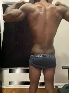 Snapshot of MidwestMandingo9 chatting on March 17, 2026, 7:17 pm MidwestMandingo9 online show from March 17, 2026, 7:17 pm