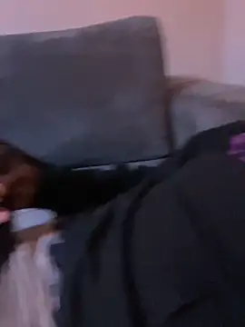 Snapshot of MidwestMandingo9 chatting on April 10, 2026, 10:14 pm MidwestMandingo9 online show from April 10, 2026, 10:14 pm