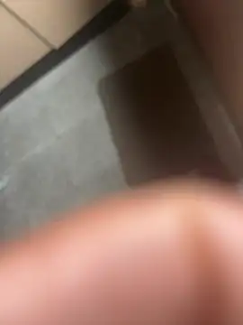 BumbleBee84 online show from April 15, 2026, 10:55 am