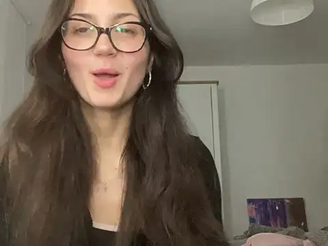 Ellamay06 online show from March 8, 2026, 10:02 pm