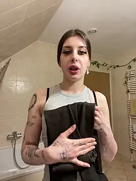 Johanna420 online show from March 26, 2026, 10:48 pm