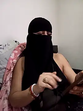 Snapshot of Hayat-zahri chatting on March 2, 2026, 3:09 am Hayat-zahri online show from March 2, 2026, 3:09 am