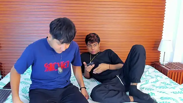 peakk twiinns online show from April 14, 2026, 11:27 am