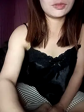 -Tristina- online show from April 12, 2026, 1:38 pm