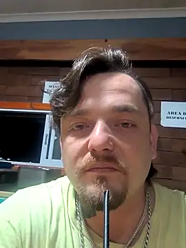 Snapshot of vikingo3333 chatting on March 27, 2026, 4:18 am vikingo3333 online show from March 27, 2026, 4:18 am