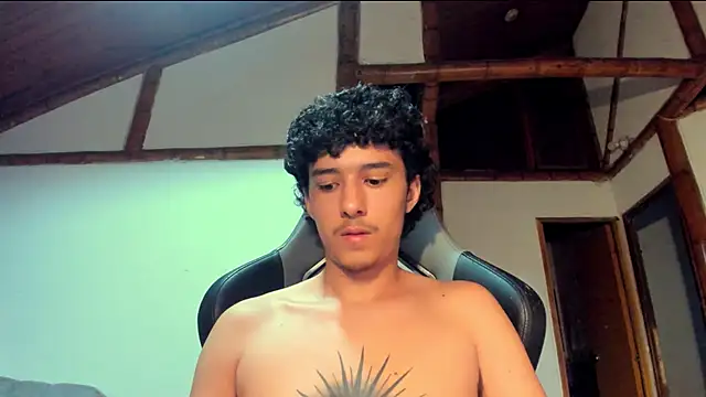 santi young twink online show from March 2, 2026, 11:28 am