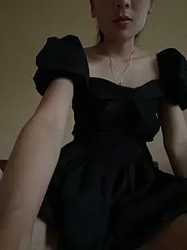 Mimi pussy online show from April 16, 2026, 10:56 pm