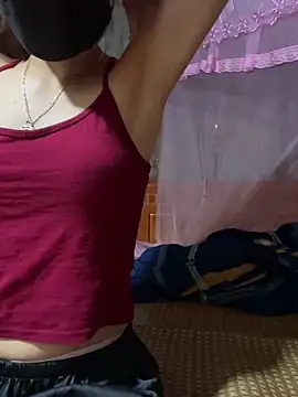Mimi pussy online show from May 27, 2026, 11:40 am