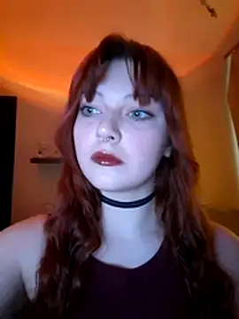 Snapshot of VelvetEve chatting on March 3, 2026, 5:35 am VelvetEve online show from March 3, 2026, 5:35 am