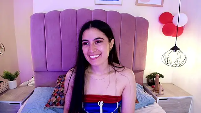 Snapshot of Cataa_Hill chatting on April 26, 2026, 3:37 am Cataa Hill online show from April 26, 2026, 3:37 am