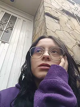 Naomimolie online show from March 30, 2026, 11:11 am