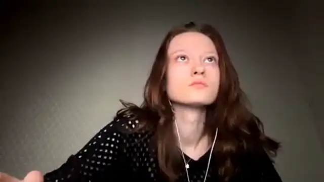 Snapshot of HousedMud chatting on March 2, 2026, 9:43 pm HousedMud online show from March 2, 2026, 9:43 pm