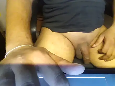 bigbuldgee online show from March 3, 2026, 9:53 pm