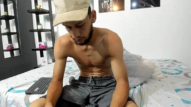 Snapshot of TedyX99 chatting on April 1, 2026, 11:55 am TedyX99 online show from April 1, 2026, 11:55 am