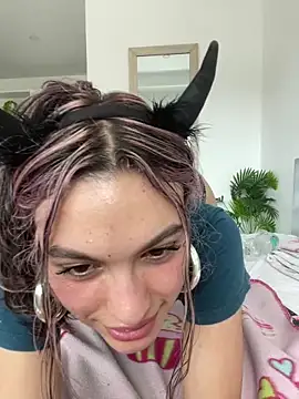 SweetCherry   online show from June 6, 2026, 7:51 pm
