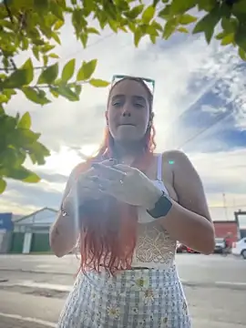 isabella ferrer99 online show from April 9, 2026, 9:53 pm