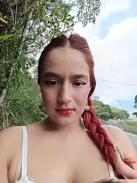 Snapshot of isabella_ferrer99 chatting on July 1, 2026, 8:08 pm isabella ferrer99 online show from July 1, 2026, 8:08 pm