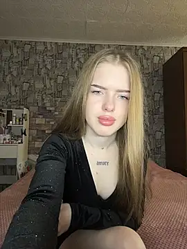 KayShaw online show from April 2, 2026, 4:32 am