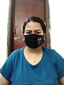 Snapshot of Star--Girl chatting on March 4, 2026, 1:11 am Star--Girl online show from March 4, 2026, 1:11 am