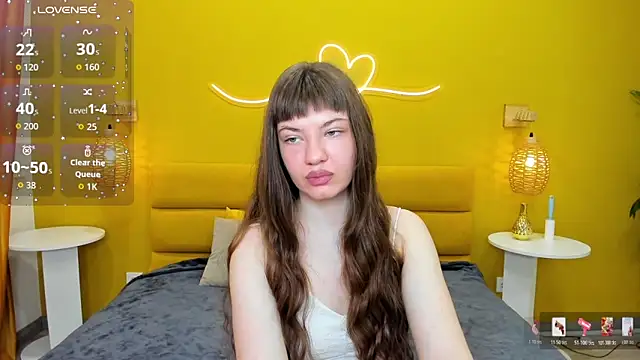 AgnesBeautiful online show from April 4, 2026, 1:59 am