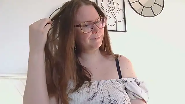 CelineThompson online show from March 14, 2026, 2:44 pm