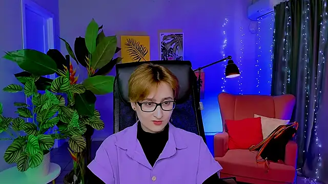 LixeLuna online show from March 23, 2026, 6:17 am