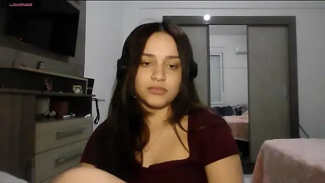 Willowlk online show from April 14, 2026, 11:22 pm