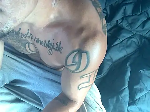 Donkie909 online show from April 15, 2026, 12:06 am