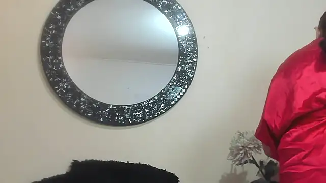 Maye Milf  online show from April 18, 2026, 1:04 pm