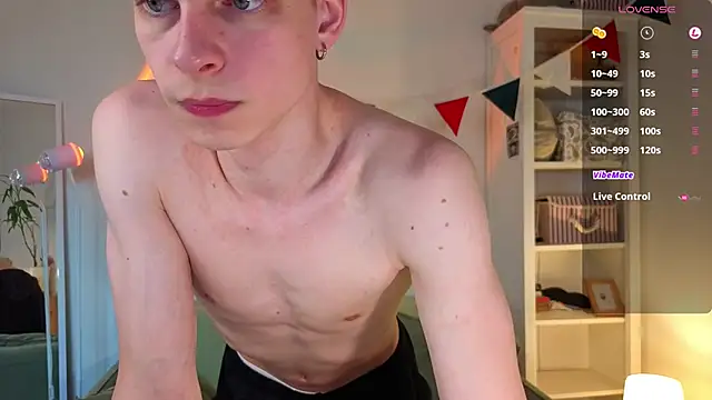 look angelic online show from June 9, 2026, 4:24 am