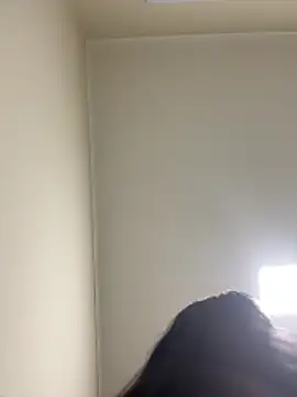 Geovana blan online show from April 5, 2026, 1:14 am