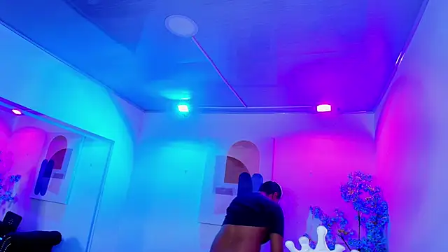 TarlyWho online show from April 16, 2026, 11:22 am