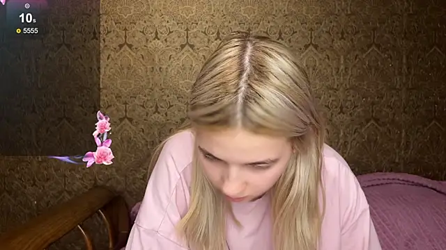 Snapshot of marianamila chatting on March 4, 2026, 12:05 am marianamila online show from March 4, 2026, 12:05 am