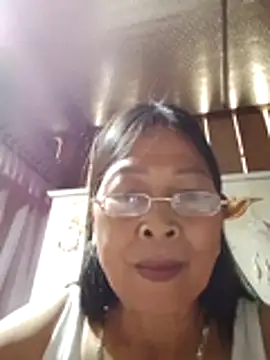 Snapshot of Sky-rain98 chatting on March 15, 2026, 9:48 am Sky-rain98 online show from March 15, 2026, 9:48 am