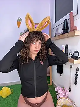 Alissa-Kissa online show from April 2, 2026, 5:43 pm