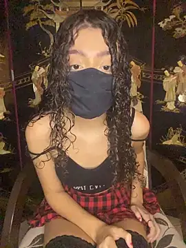 Ravennaaaaa online show from March 23, 2026, 3:43 am