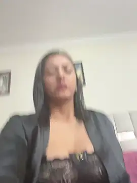 SamanthaWalker  online show from March 24, 2026, 1:38 pm