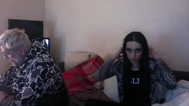 chiara-mario online show from March 21, 2026, 12:26 am