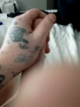 Lovemcurvy69 online show from April 8, 2026, 6:13 am