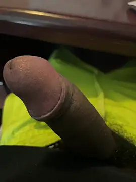 sexcboi69 online show from April 4, 2026, 2:25 pm