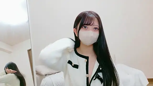 Snapshot of Nana-jpnk chatting on April 2, 2026, 7:17 am Nana-jpnk online show from April 2, 2026, 7:17 am