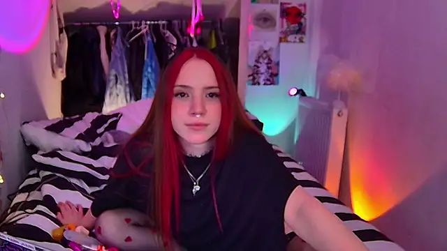 Ameliamoooon online show from March 27, 2026, 7:02 pm